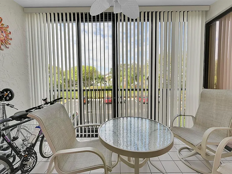 5133 Brisata Cir #P — Photo 17
