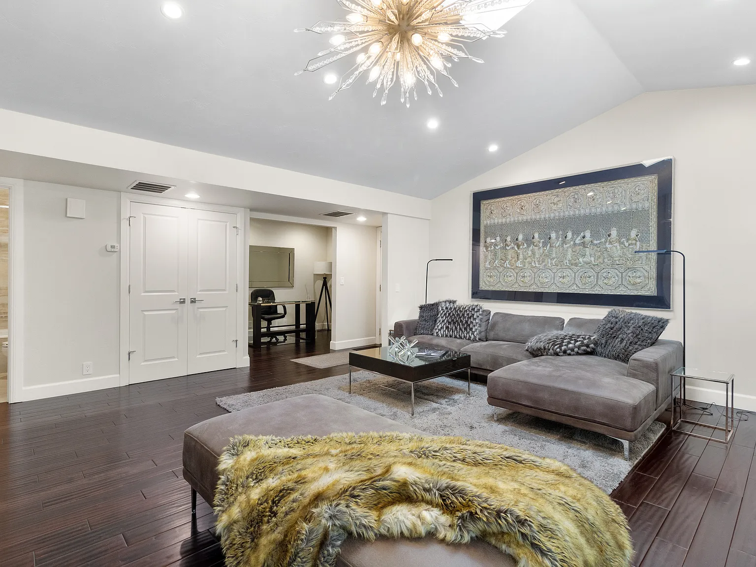 2 bed, 1326 sqft, $2,250 — Photo 3