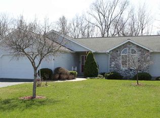 3377 Hartley Dr, Adrian, MI 49221
