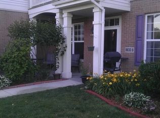 8830 Concord Ln UNIT B, Justice, IL 60458