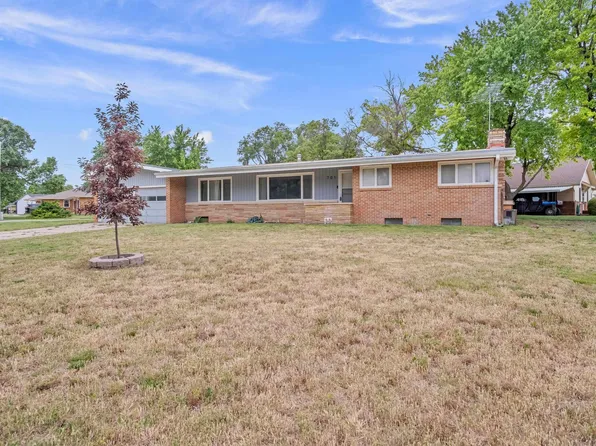 701 W Main St, Arlington, KS 67514
