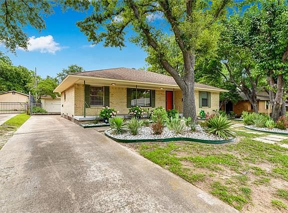 3rd image of 9046 Westbriar Dr