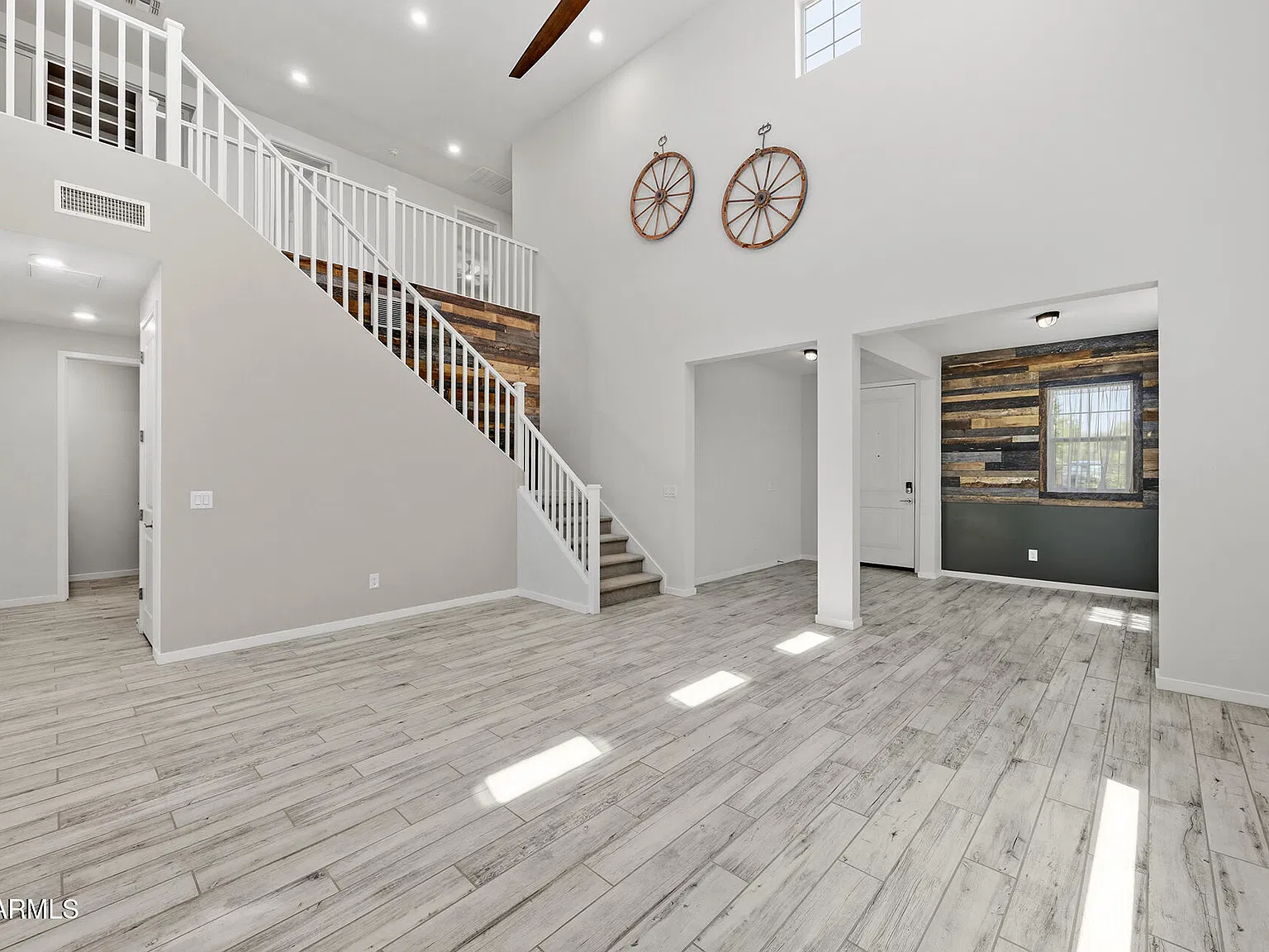 4 bed, 3.5 bath, 3028 sqft, $3,300 — Photo 4