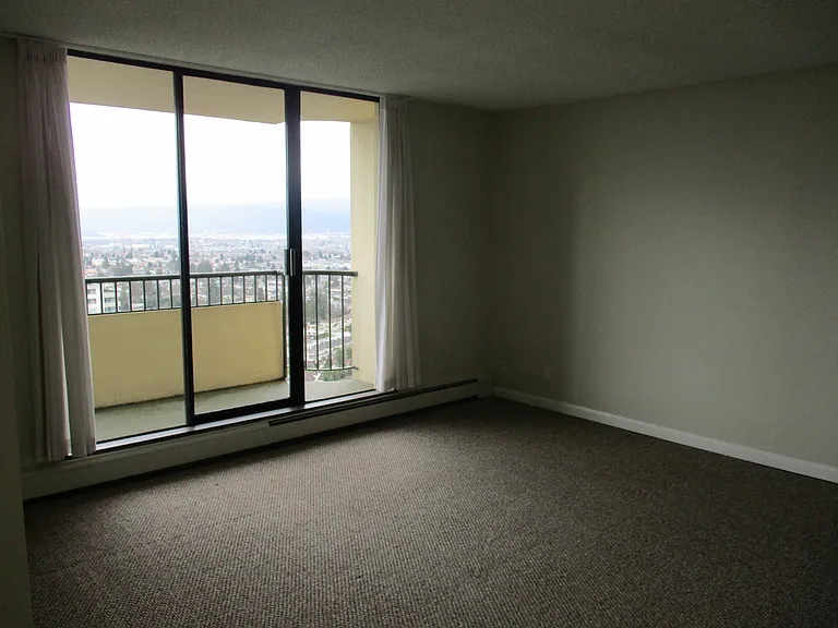 4266 Grange St — Photo 24