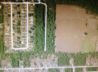 Lovewood Dr #8, Navarre, FL 32566