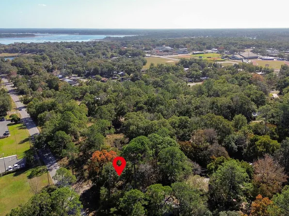 7451 Hilltop St, Keystone Heights, FL 32656