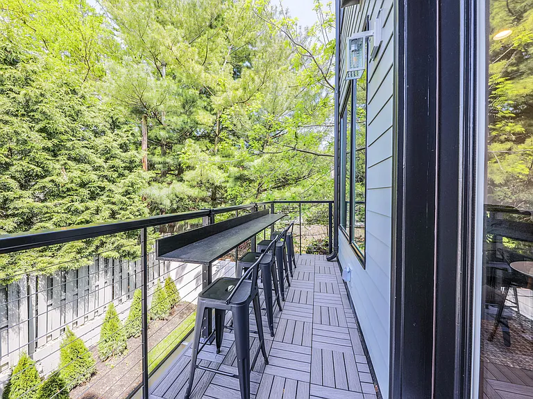 366 Zimpfer St — Photo 18