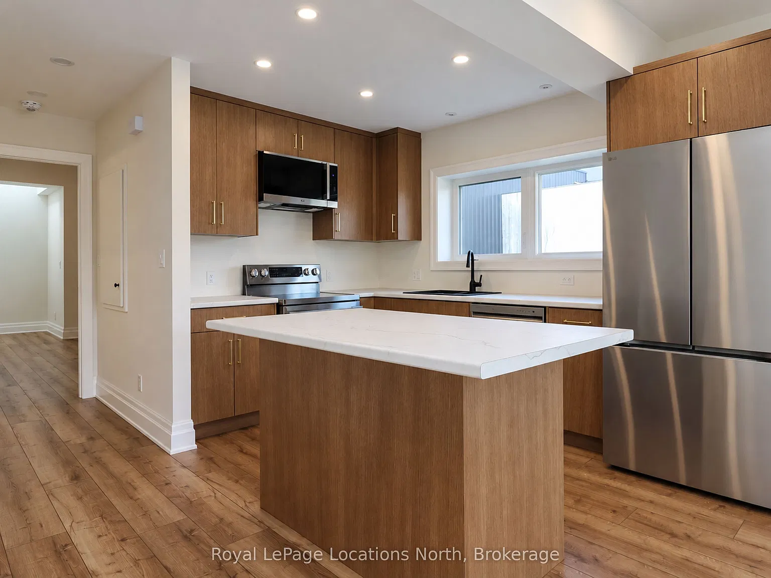 1 bed, $2,200 — Photo 2