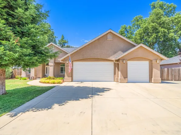 3272 Miramar Way, Redding, CA 96001