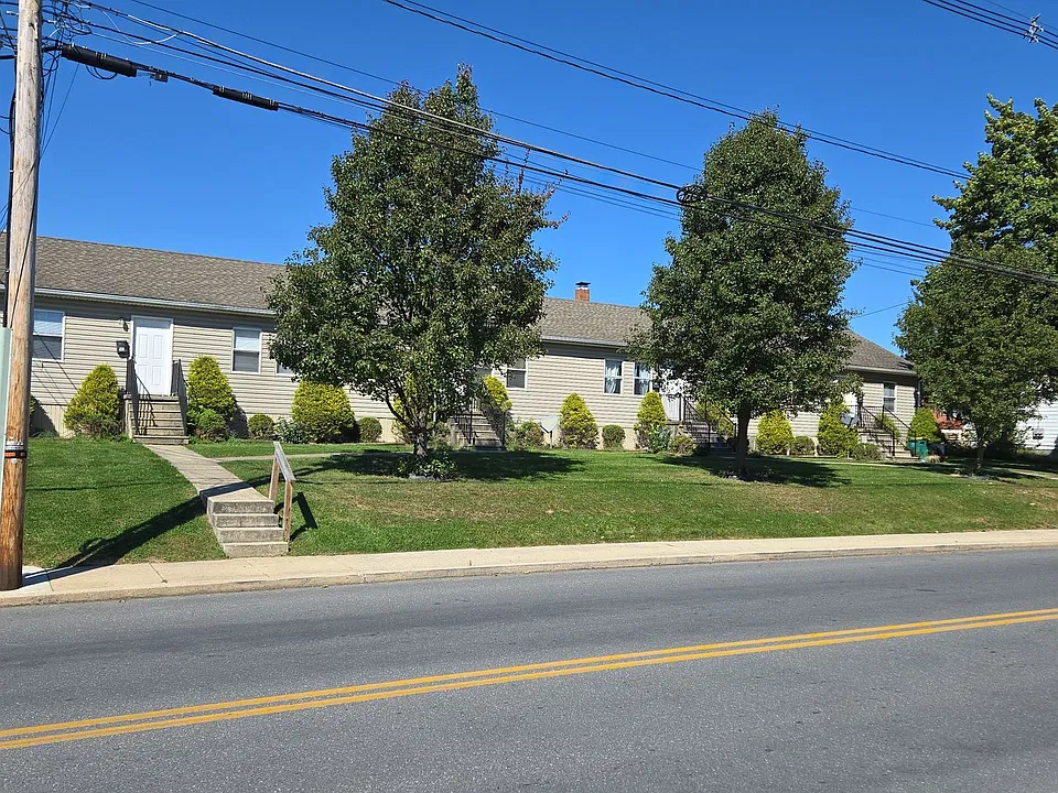 533-543 Hollywell Ave
