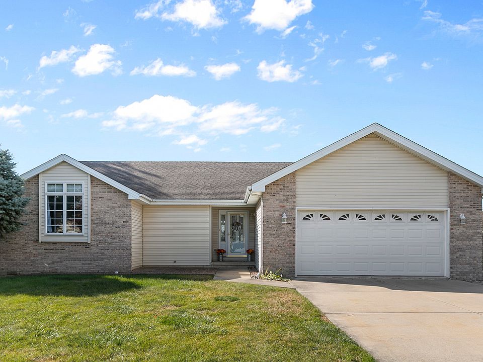 572 Diversatech Dr S, Manteno, IL 60950 Zillow