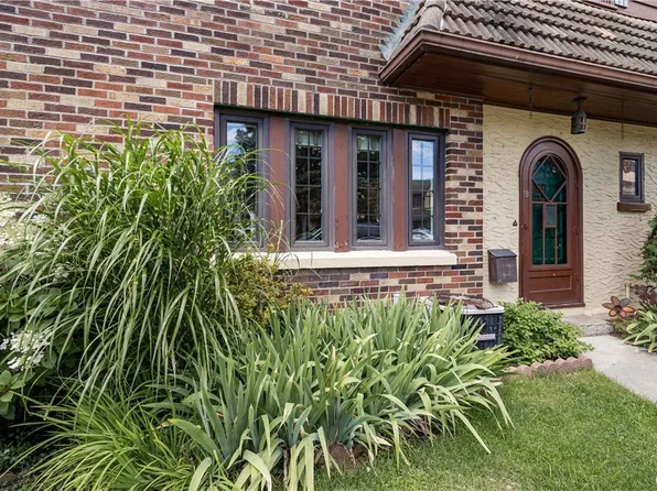 3401 James St APT 18, Syracuse, NY 13206