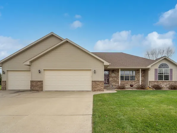 1851 Misty Moon Way, De Pere, WI 54115