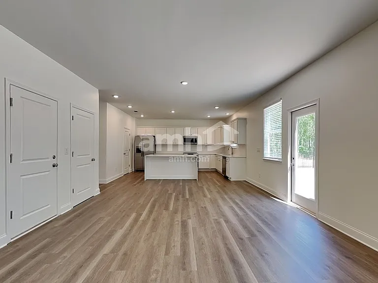 246 Hickory Pointe Loop — Photo 5