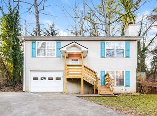 2330 Lakeside Trl, Cumming, GA 30041