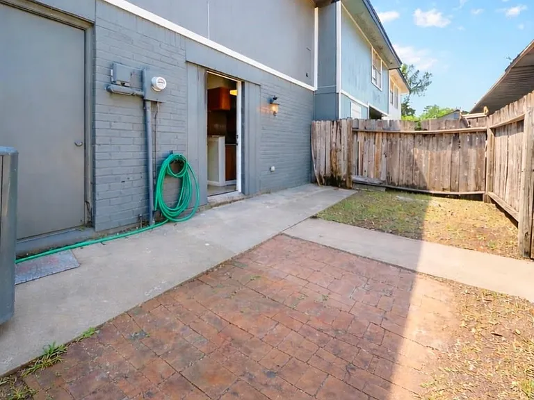 328 S 2nd St #330 — Photo 15