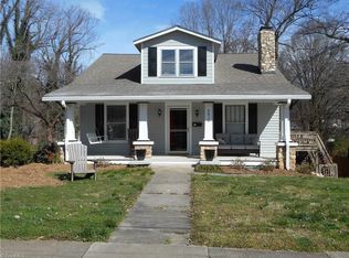 2416 Sherwood St, Greensboro, NC 27403