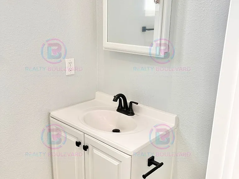 651 Elko Ave — Photo 62