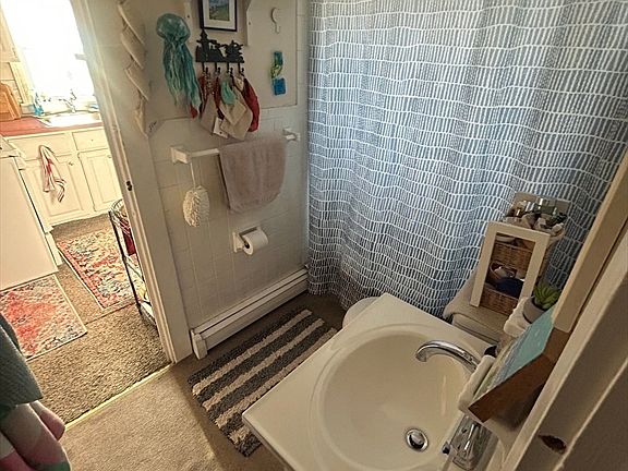 3rd image of 969 Plymouth St APT 5