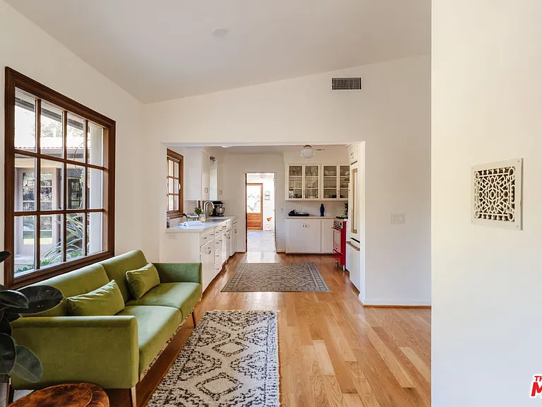 20521 Cheney Dr — Photo 10