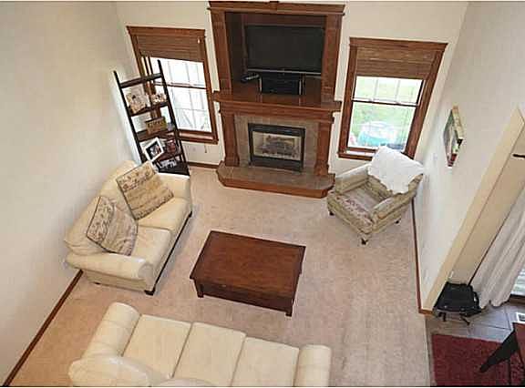 2nd image of 1334 NW Shoreline Ct