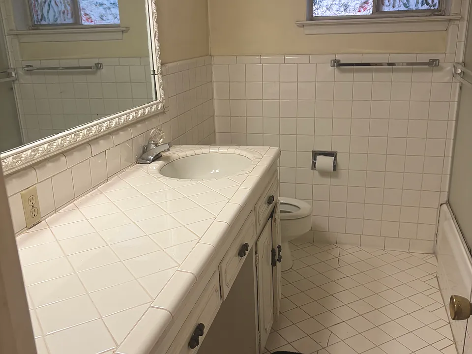 8526 Baltimore Dr #101