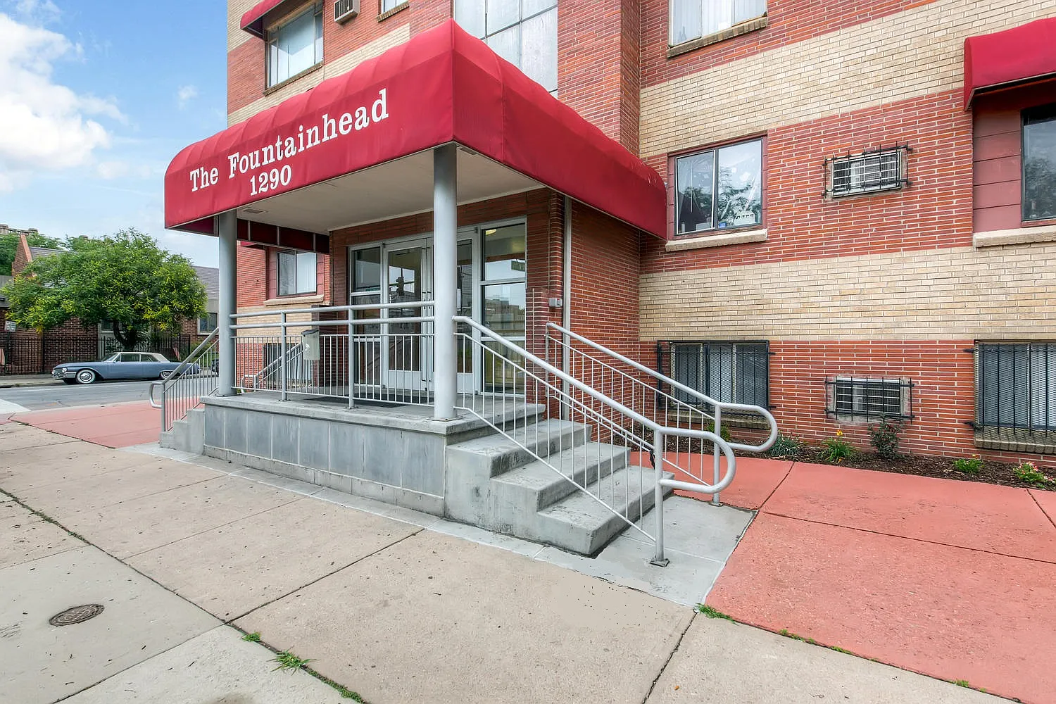 Fountainhead Apartments — Photo 2