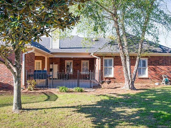 4th image of 8649 Old Savannah Ln