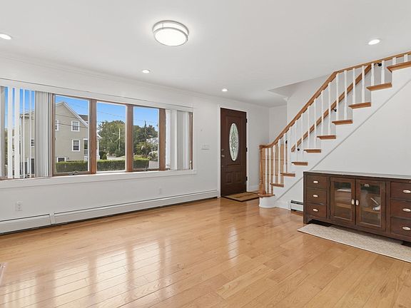 5th image of 63 Dickerman Ln