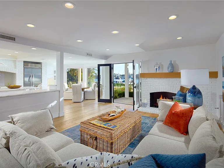 2572 Bayshore Dr — Photo 16