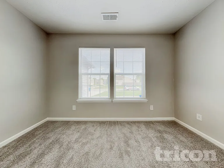 2240 Prairie Fire Ln — Photo 12