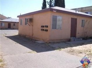 38574 10th St E, Palmdale, CA 93550