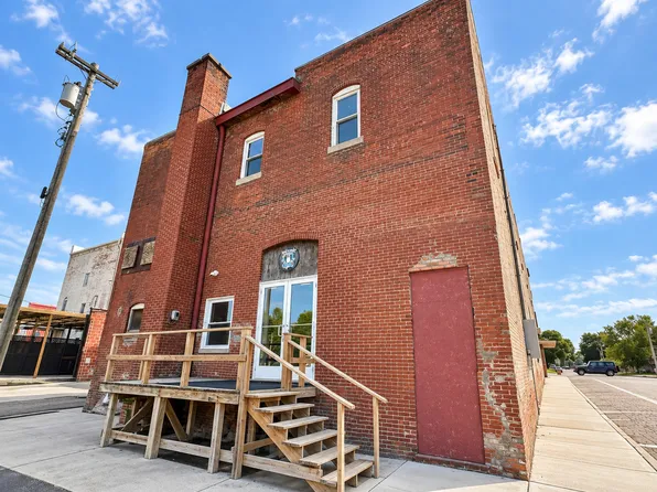 902 3/4 N Main St #3, Princeton, IL 61356