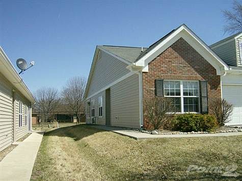 Side view with entrace from front