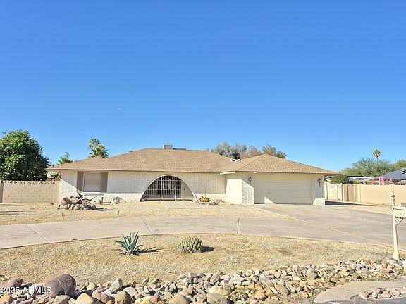 2nd image of 18242 N 66th Avenue