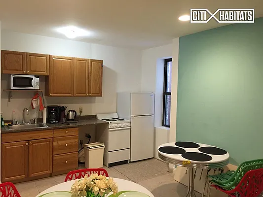 Rented by Citi Habitats | media 7