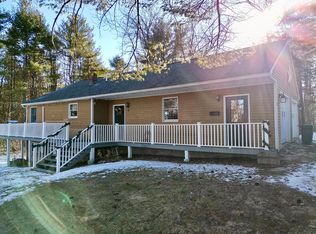 6 Twining Rd, Winterport, ME 04496
