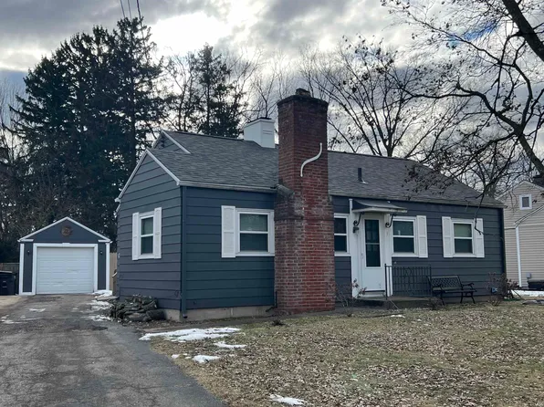 3521 Gordon Rd, Elkhart, IN 46516