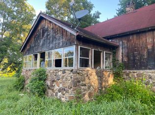 502 N Oak St, Winslow, IN
