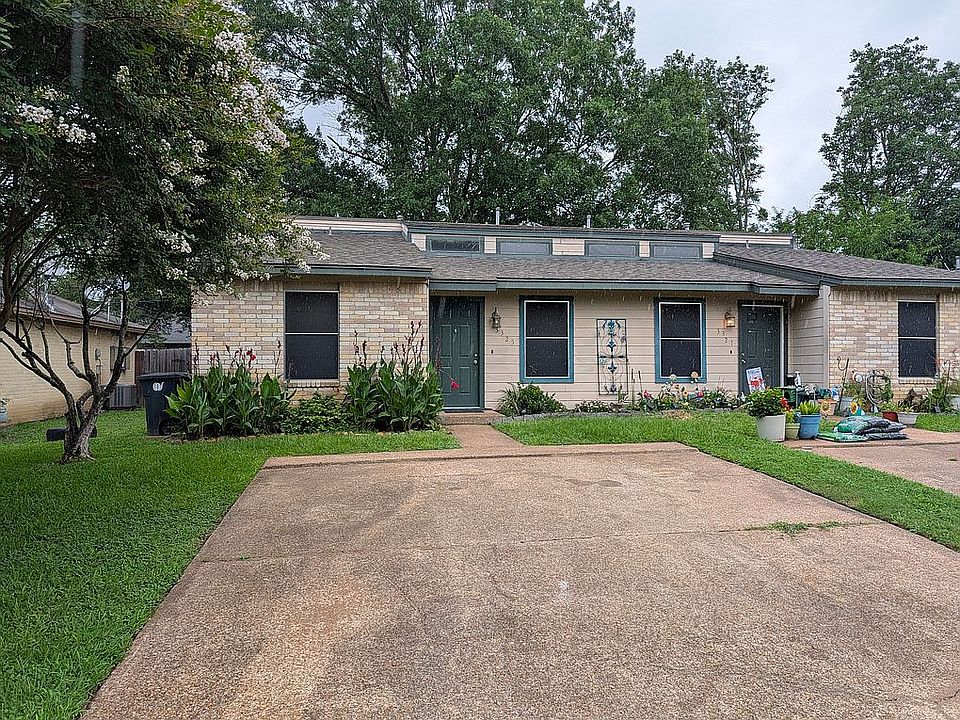 1st image of 3725 Bluestem Cir