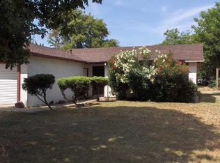 209 Daisy Ln, Modesto, CA 95351