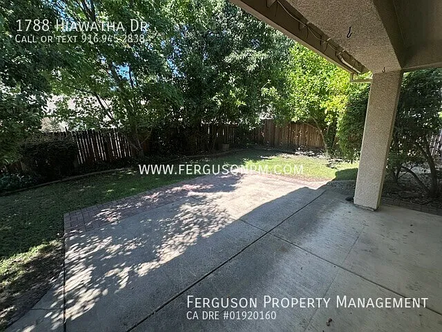 1788 Hiawatha Dr — Photo 22