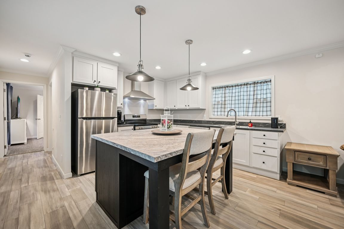 next background image