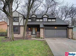 11709 Fisher House Rd, Bellevue, NE 68123