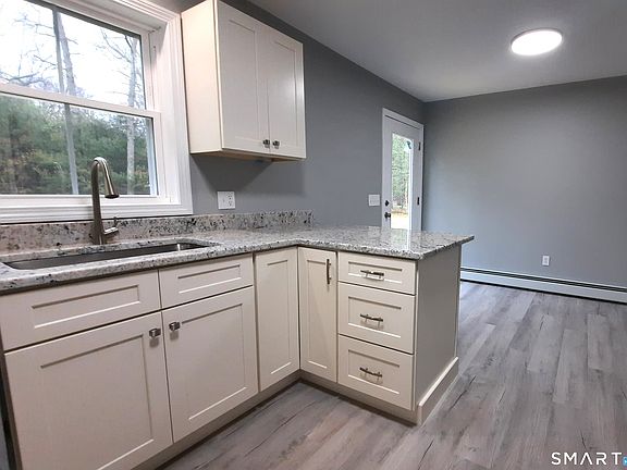 5th image of 288 Margaret Henry Road