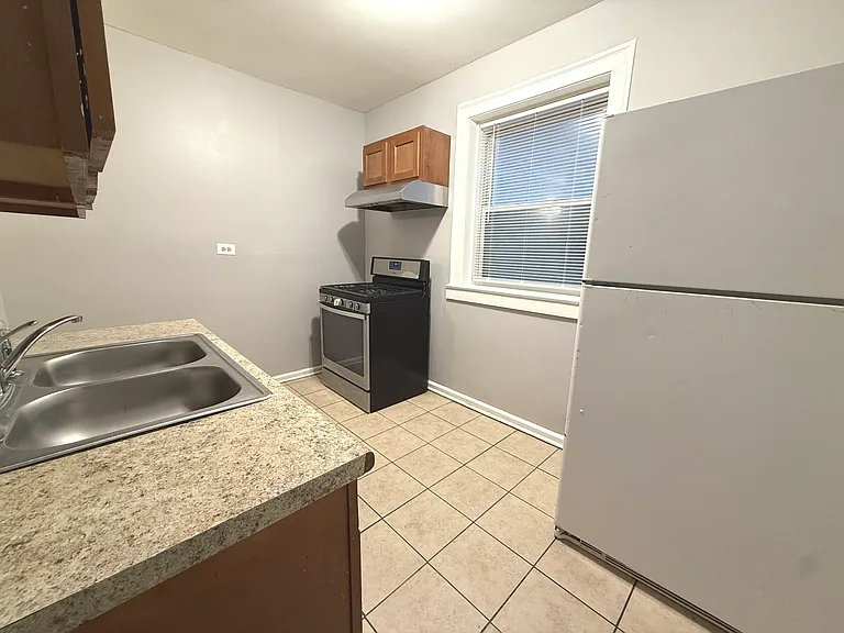 7617 S Kingston Ave #1A — Photo 6