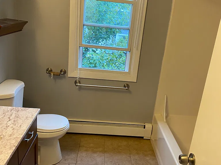 513 Tidewater Dr — Photo 8
