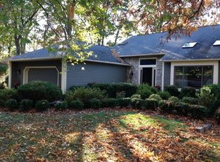 29 Hunters Cir, Lebanon, NJ 08833