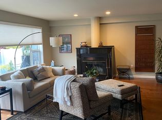 555 Kirkland Way UNIT 203, Kirkland, WA 98033