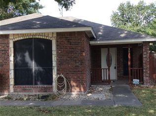101 Meadow Dr, Crandall, TX 75114
